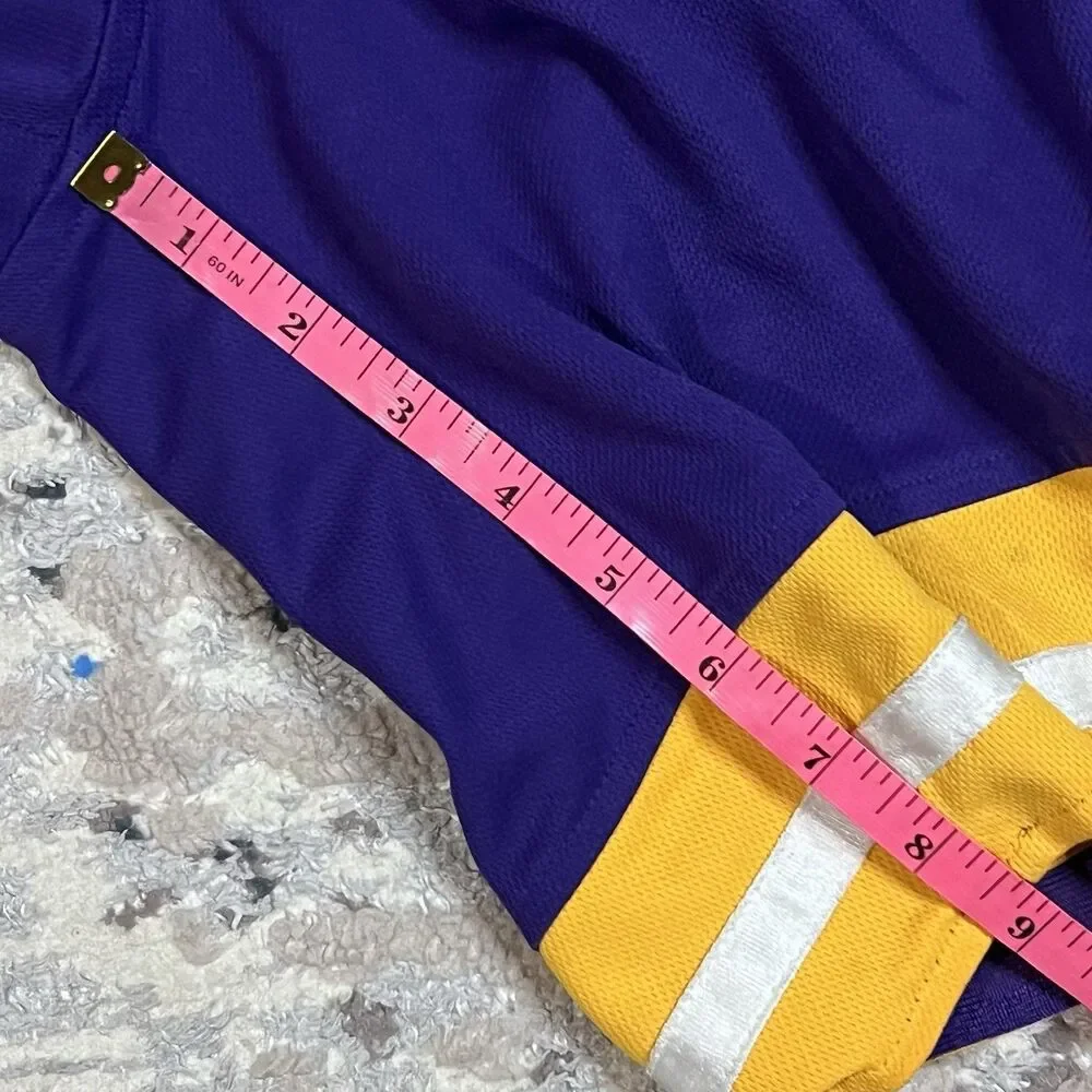 Los Angeles Lakers Basketball Shorts Men's Size Small NBA Adidas Vintage Playoff